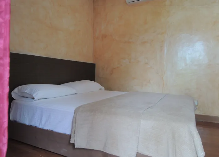 Lantawan Hotel